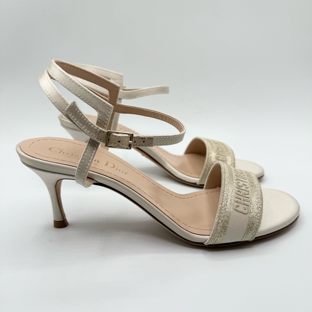 NEW Christian Dior White & Gold Dway Logo Embroidered Heels Sandals Shoes - Picture 4 of 11